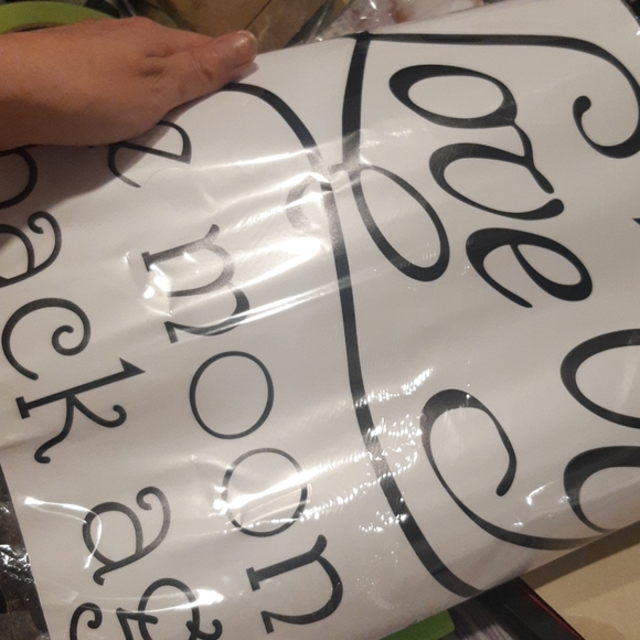 Wall decal NWOT - Picture 2 of 3